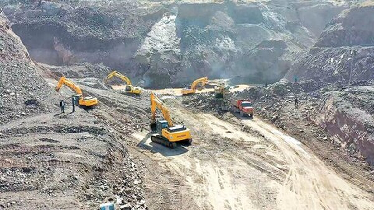 اجرای ۳۶۰ طرح اکتشافی در فاز اول طرح تحول زمینشناسی اجرای ۳۶۰ طرح اکتشافی در فاز اول طرح تحول زمینشناسی