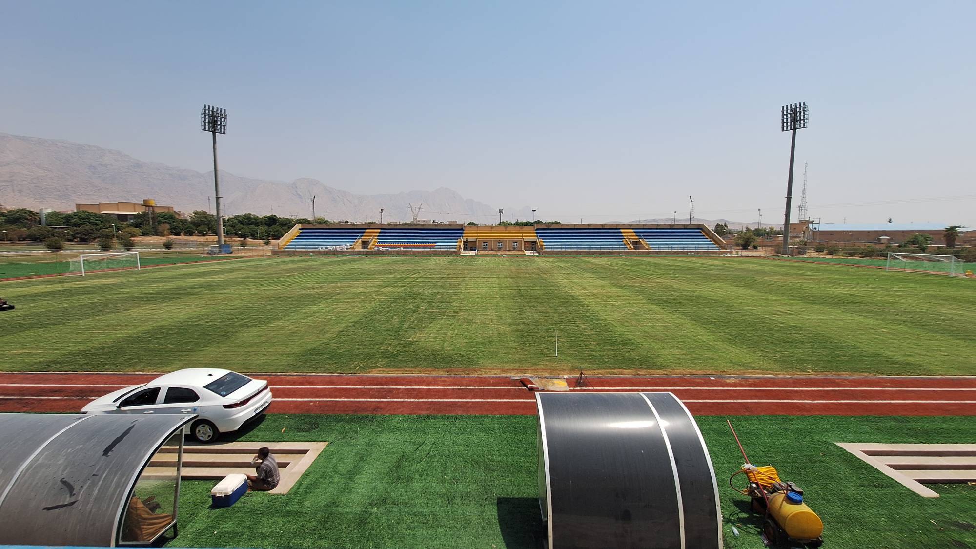 تکمیل عملیات بازسازی ورزشگاه شهدای نفت گچساران