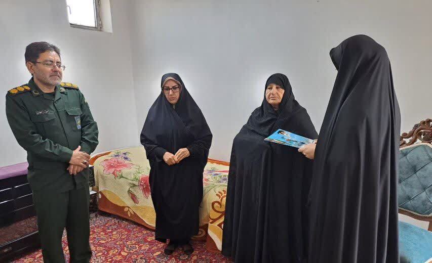 رزمایش معنوی و فرهنگی «رهروان شهدا» در شهرستان پلدشت رزمایش معنوی و فرهنگی «رهروان شهدا» در شهرستان پلدشت