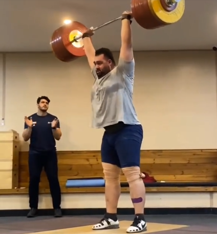 وزنه‌بردار فوق سنگین ایران در تمرینات رکورد جهان را شکست