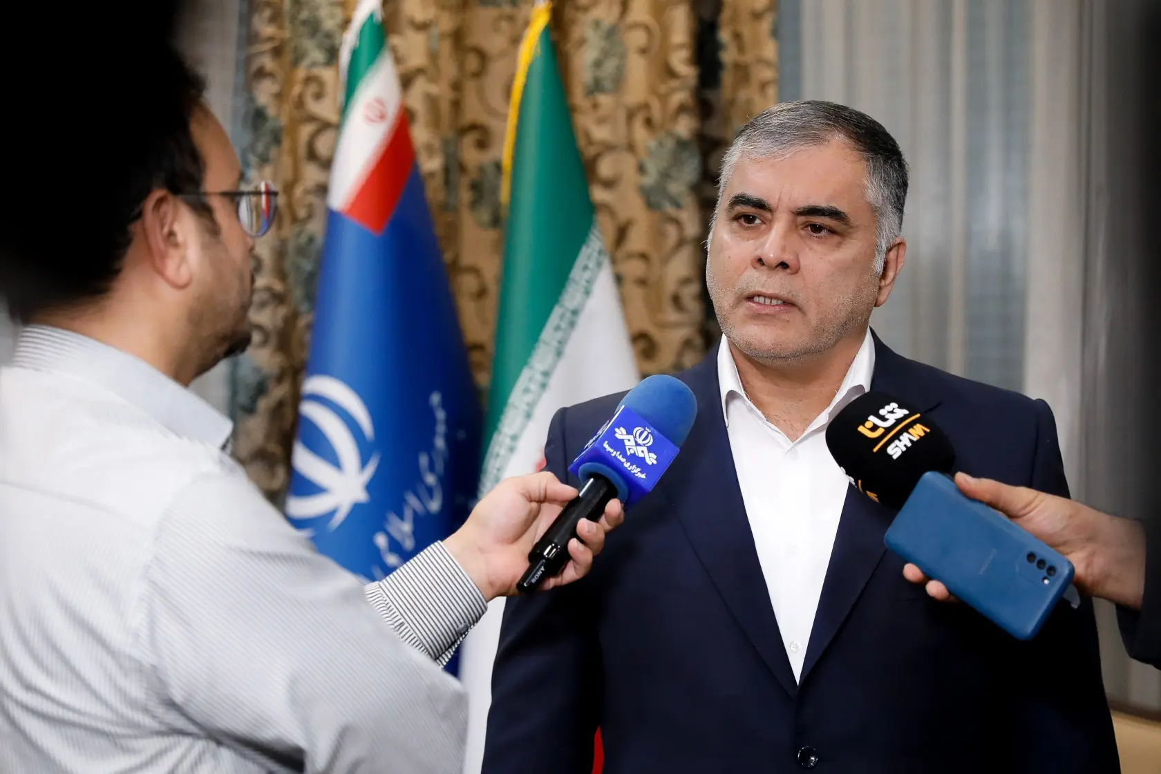 کشف میدان نفتی و گازی پازن در بوشهر