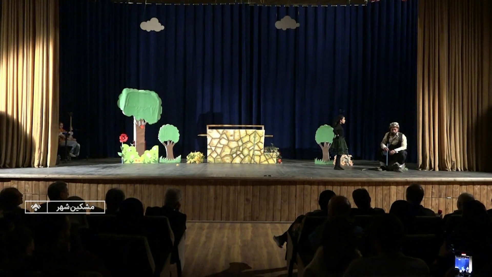 هشتمین جشنواره تئاتر ساوالان در مشگین شهر آغاز به کار کرد