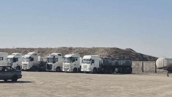 پارکینگ خودروهای سنگین در اردبیل راه اندازی شد پارکینگ خودروهای سنگین در اردبیل راه اندازی شد