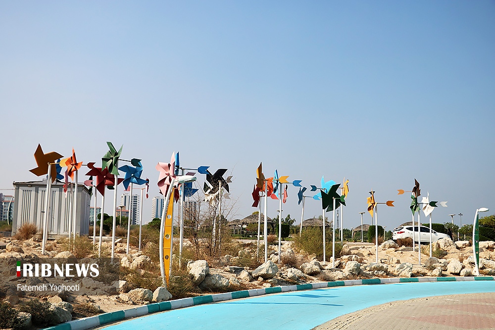 دریای آرام و شرایط مناسب تردد‌های دریایی، ۲۲ آبان