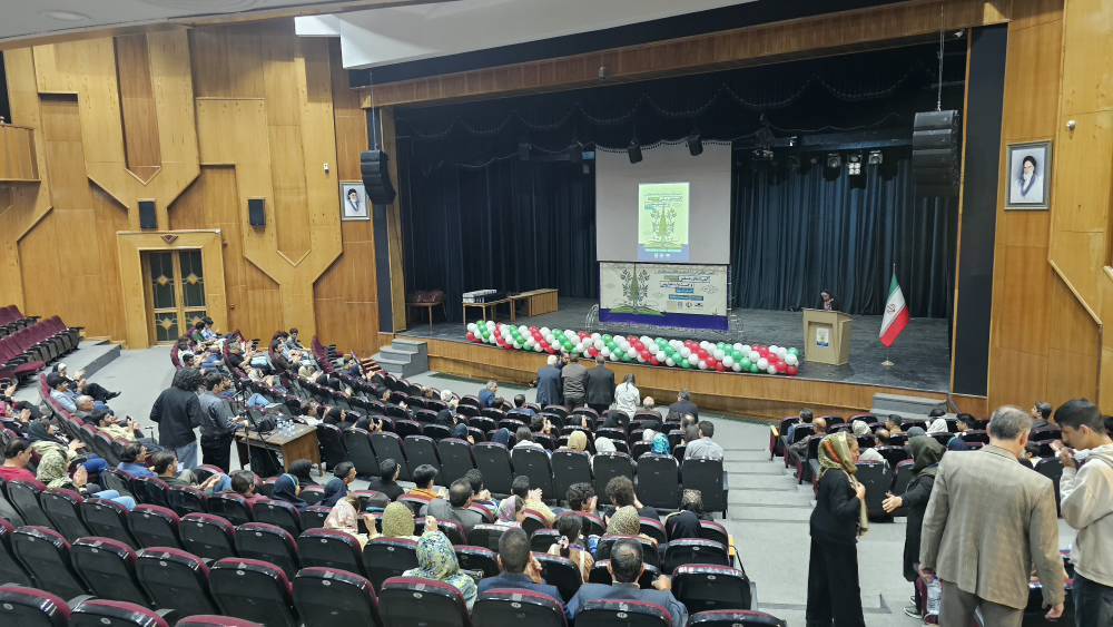 تجلیل از دانش‌آموزان افتخارآفرین فارس در المپیاد‌های علمی