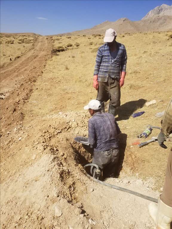 روستای سیرزار فریدونشهر تا آذرماه برق دار می‌شود