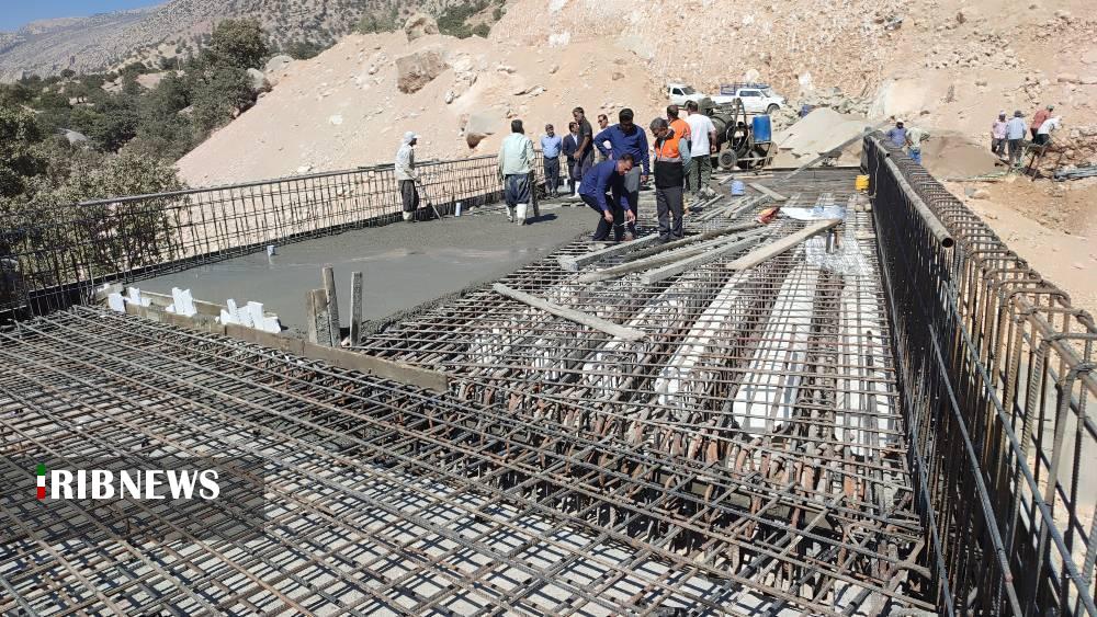 پل اتصال  شهر لنده به بخش موگرمون در مرحله پایانی پل اتصال  شهر لنده به بخش موگرمون در مرحله پایانی