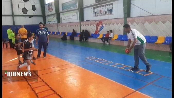 افتتاحیه طرح ورزش با خانواده در شهرستان کهک قم افتتاحیه طرح ورزش با خانواده در شهرستان کهک قم