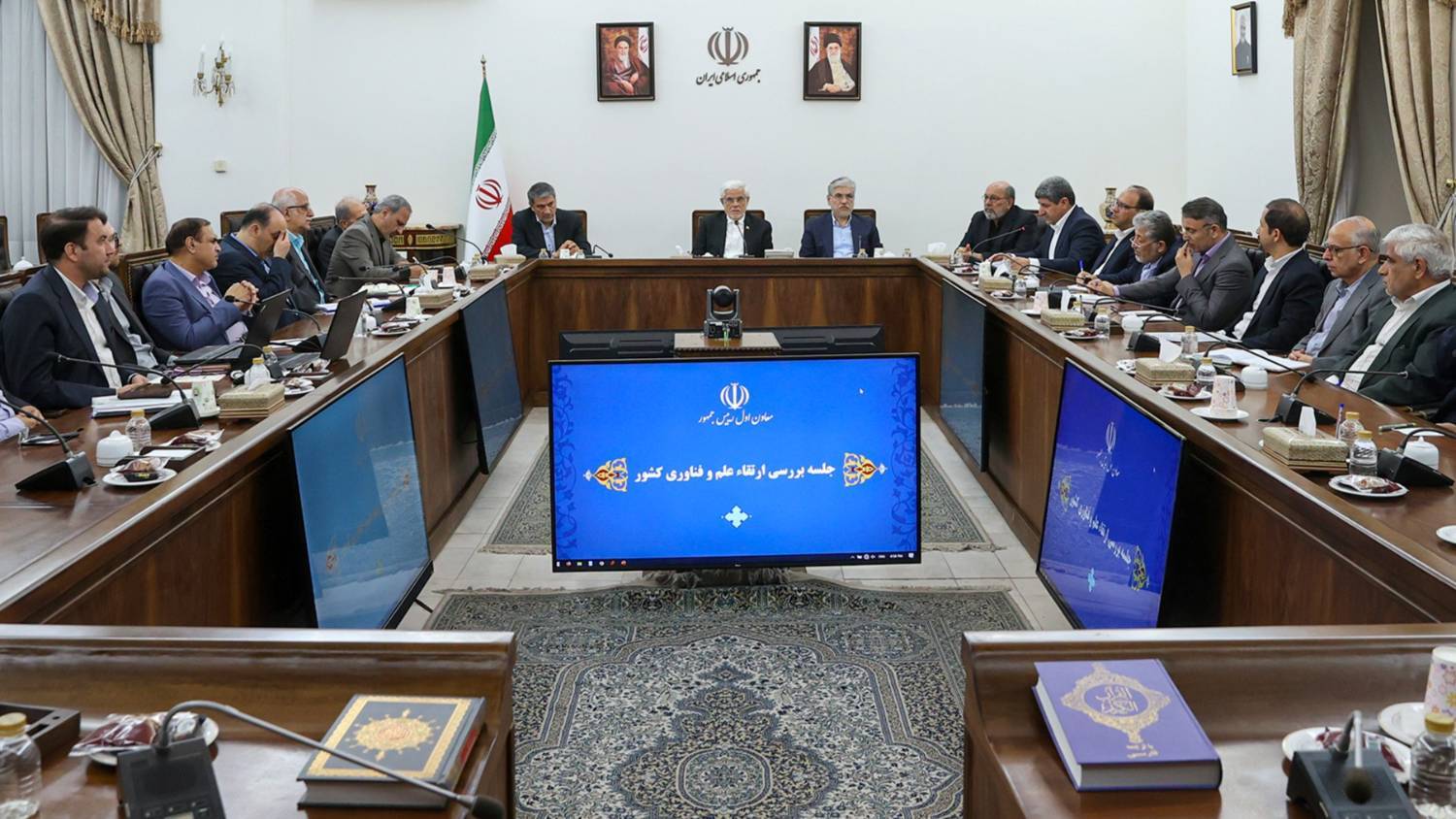 عارف: ارتباط دانشگاه با صنعت باید تقویت شود