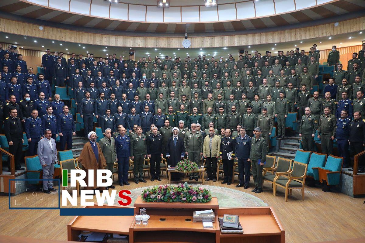 *** باید به پژوهش به نوع دیگری بنگریم *** باید به پژوهش به نوع دیگری بنگریم