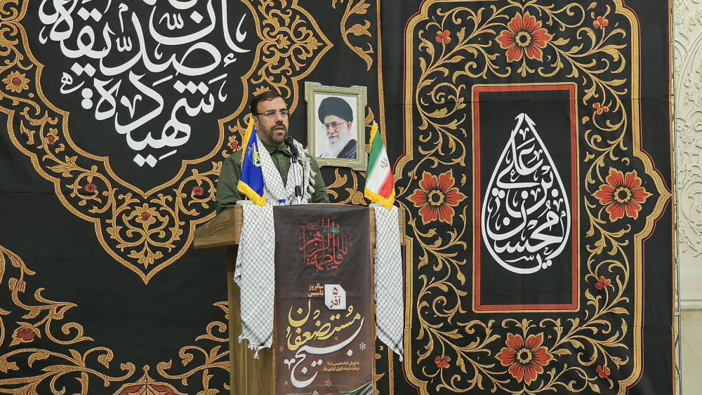 تجمع بزرگ بسیجیان در حرم شاهچراغ (ع)