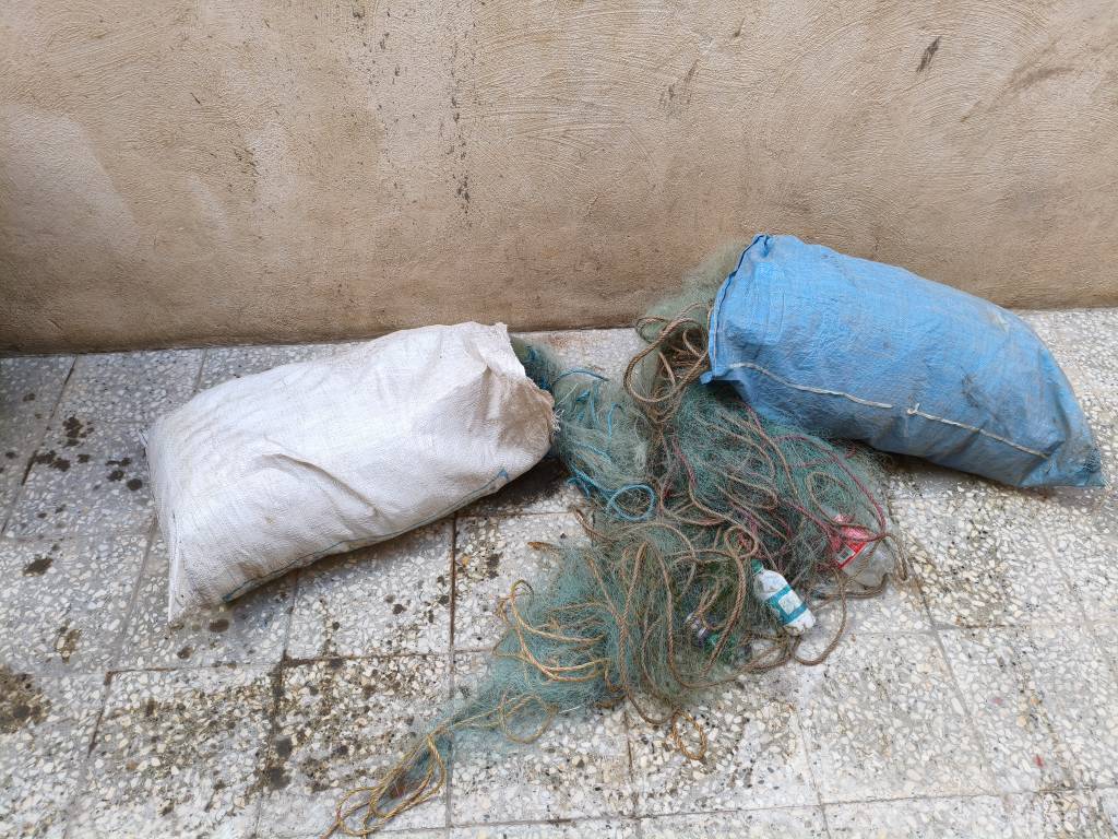 کشف و جمع‌آوری تور دام ماهی‌گیری غیرمجاز در پیرانشهر