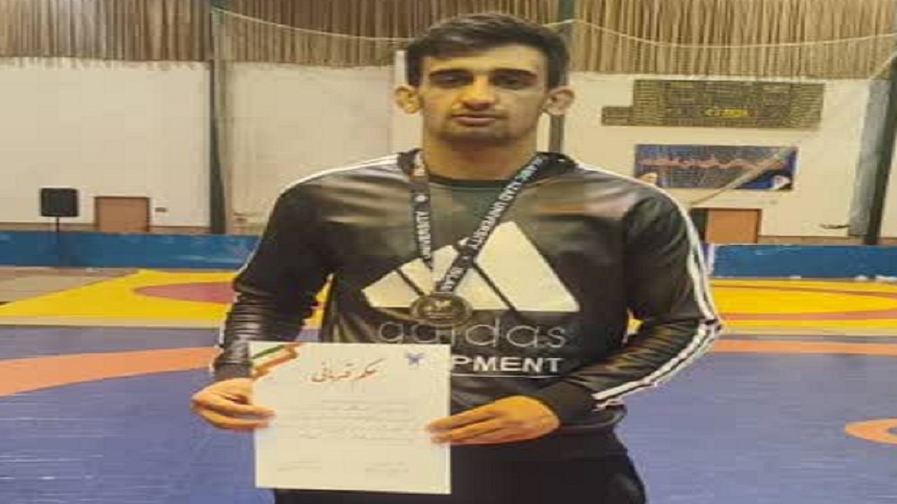کسب مدال برنز توسط کشتی گیر مراغه‌ای