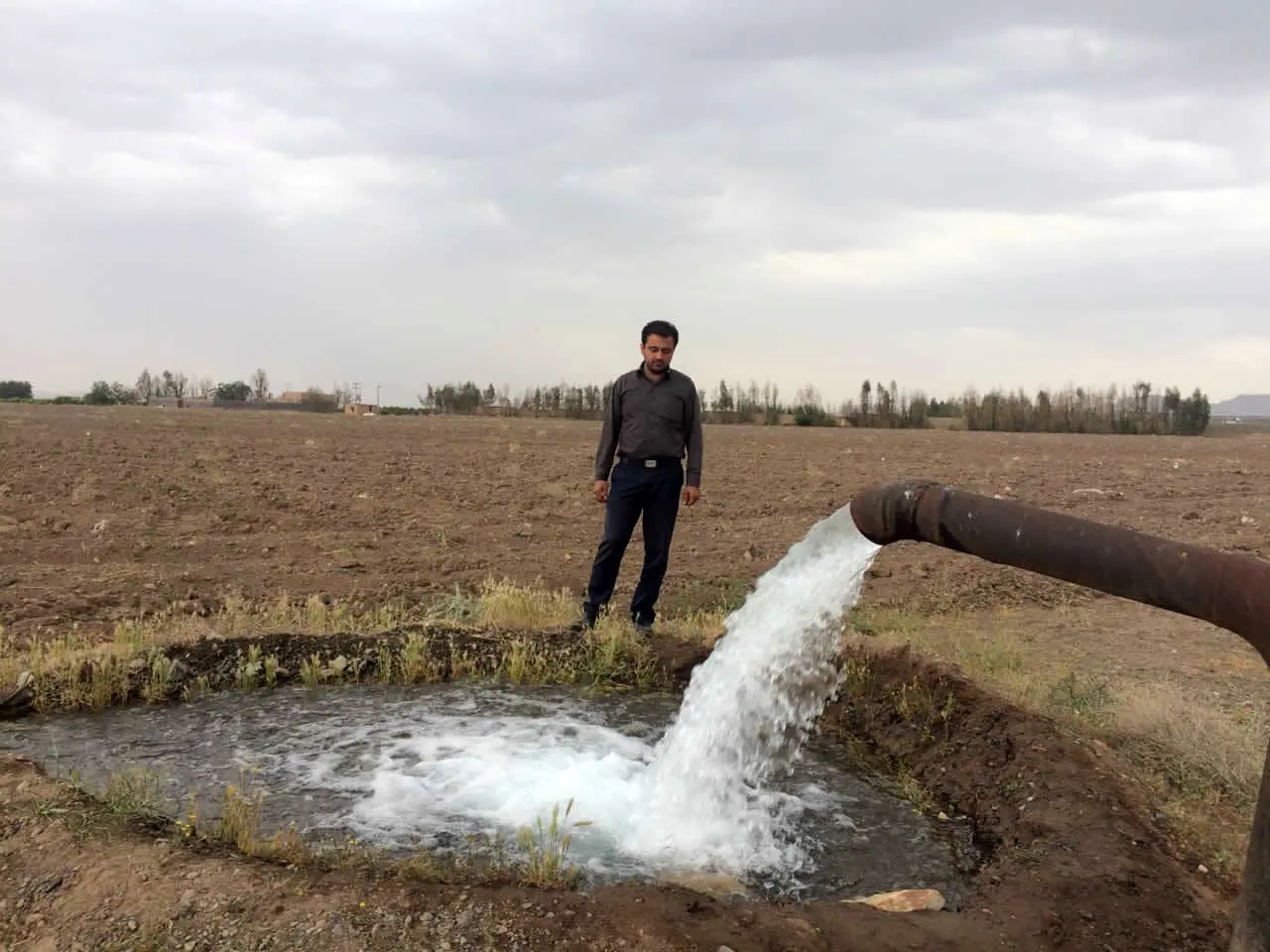 سالانه ۷۰ میلیون مترمکعب از ذخایر آب زیرزمینی البرز کاسته می‌شود